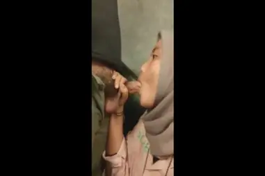 Istri Jilbab Nurut Servis BJ Sedap Amatir
